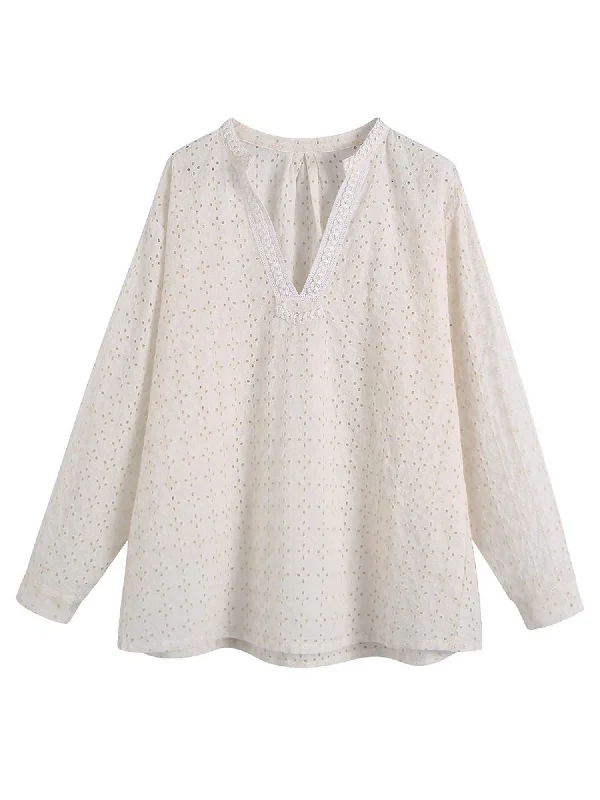 'Paulina' V-neck Crochet Lace Blouse