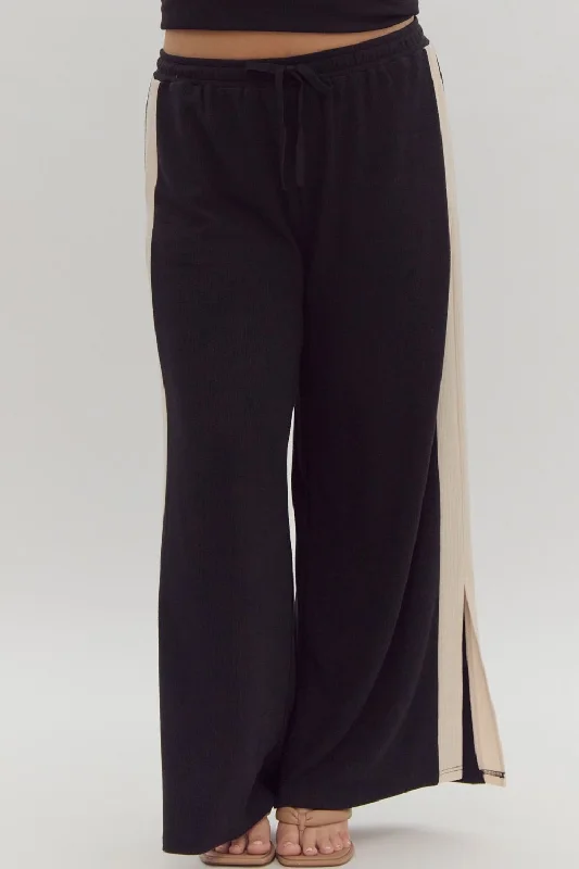 Everyday Trends Black Textured Pants