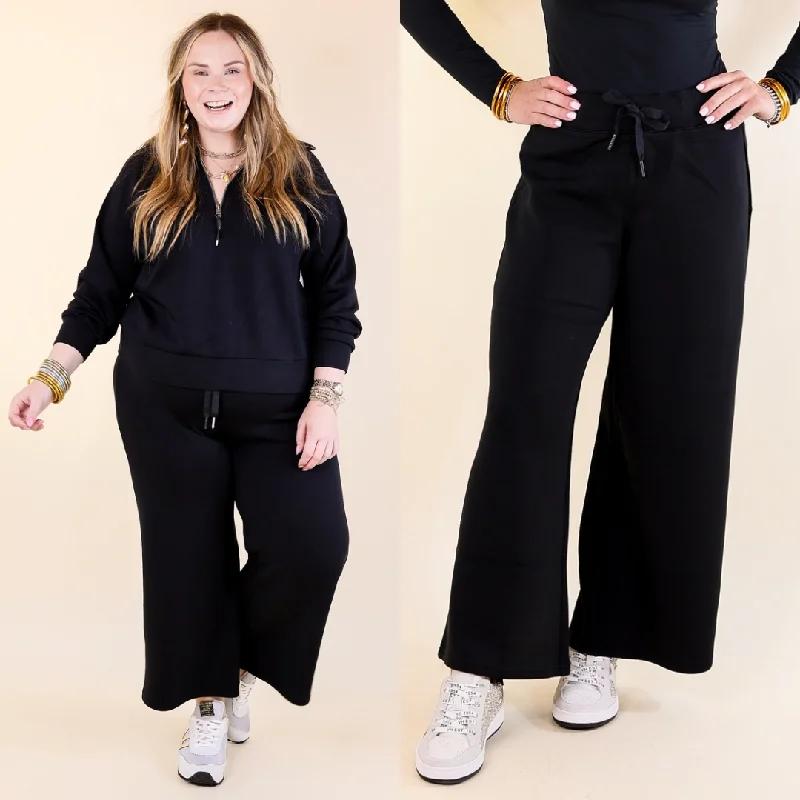 SPANX | AirEssentials Cropped Wide Leg Pants in Black